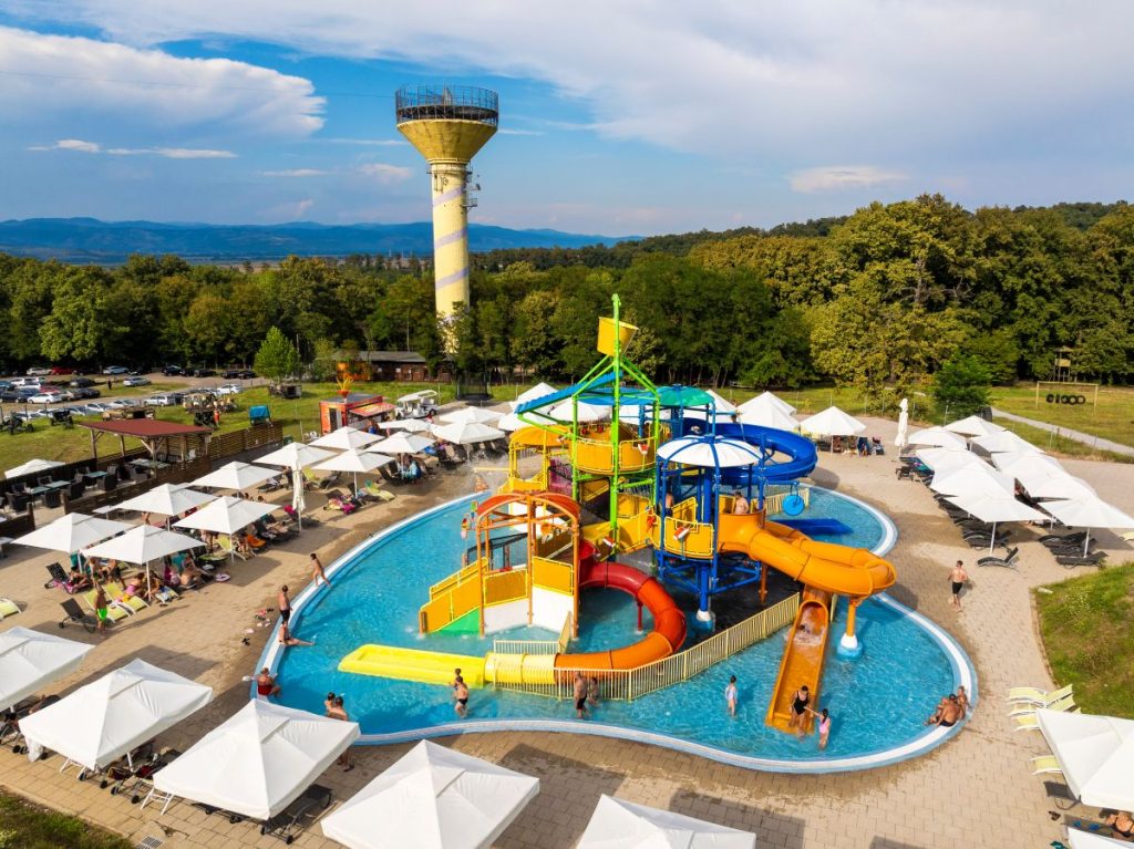 aqua park arsenal orastie pentru copii